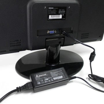 Adapter 12 volt 8 ampere 4