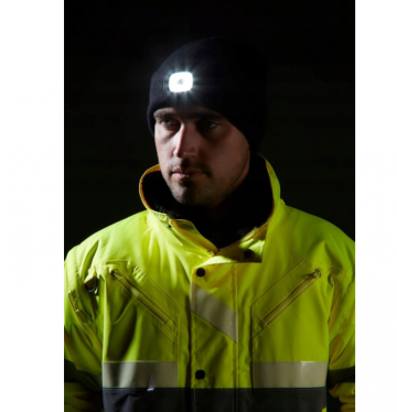 Camo muts met LED - USB oplaadbaar - 180 lumen